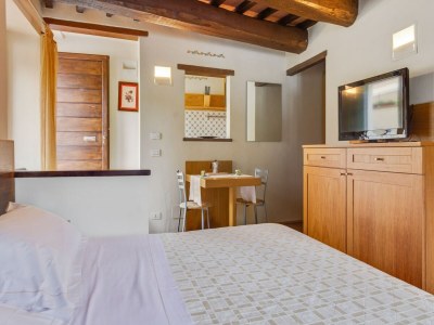 Holiday house Apartment in Umbria with Pool & Nature Views - Features photo 23