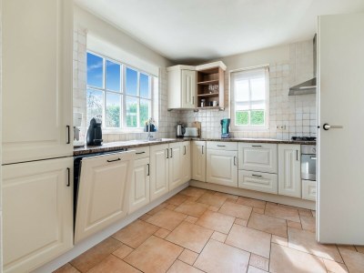 Villa Exclusive villa in Zeewolde with a terrace - Features photo 27