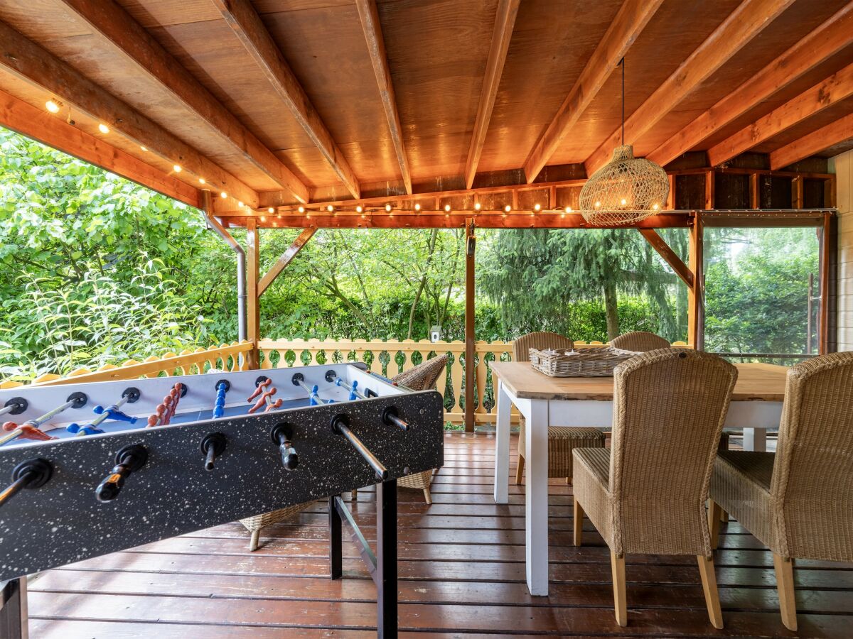 Chalet Chalet in Stegeren near Forest and Pond - Outdoor photo 4