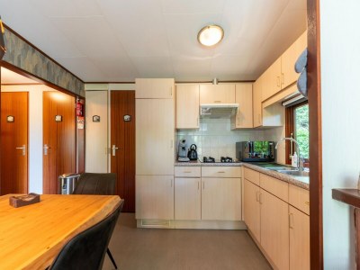 Chalet Chalet in Stegeren near Forest and Pond - Features photo 30