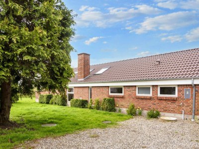 Holiday house 5 person holiday home in Børkop-By Traum - Outdoor photo 3