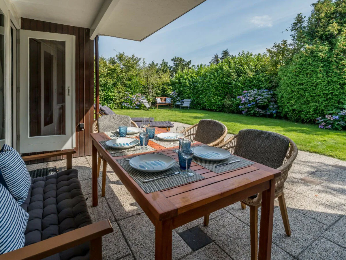 Holiday house 't Ongerepte 56 - De Zandbank - Outdoor photo 2