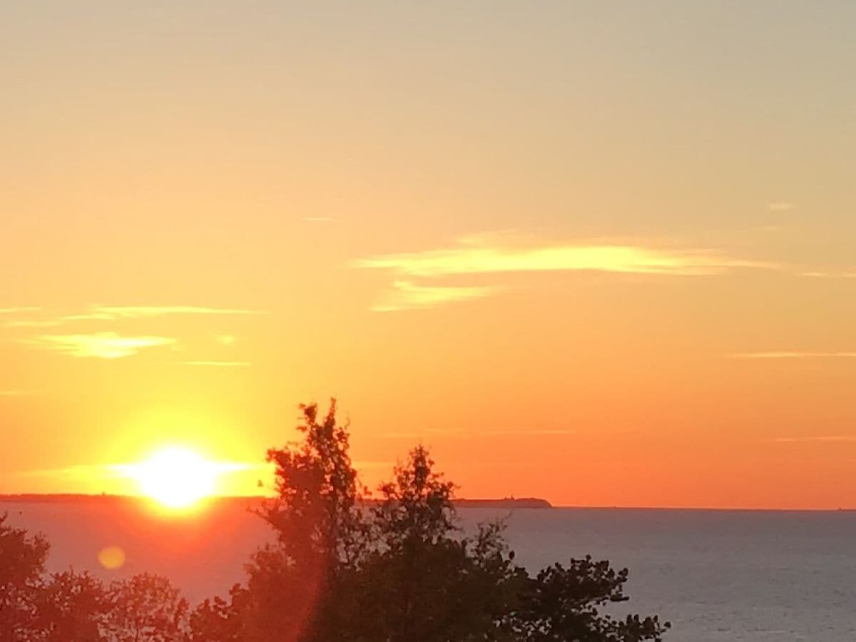 Holiday house Ruhe, Natur & Meerblick – Das Atelier in Lohme: Perfekt für Wanderer, Radfahrer & Golfer