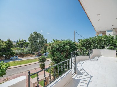 Villa Luxuriöse Villa mit Pool in Anavissos - Outdoor photo 5