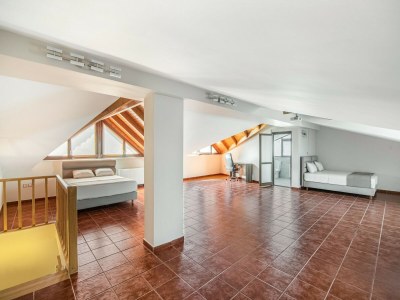 Villa Luxuriöse Villa mit Pool in Anavissos - Features photo 26