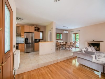 Villa Luxuriöse Villa mit Pool in Anavissos - Features photo 30