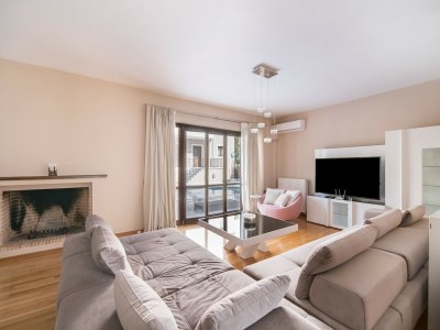 Villa Luxuriöse Villa mit Pool in Anavissos - Features photo 32