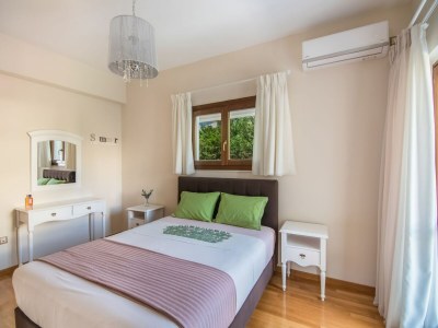 Villa Luxuriöse Villa mit Pool in Anavissos - Features photo 35