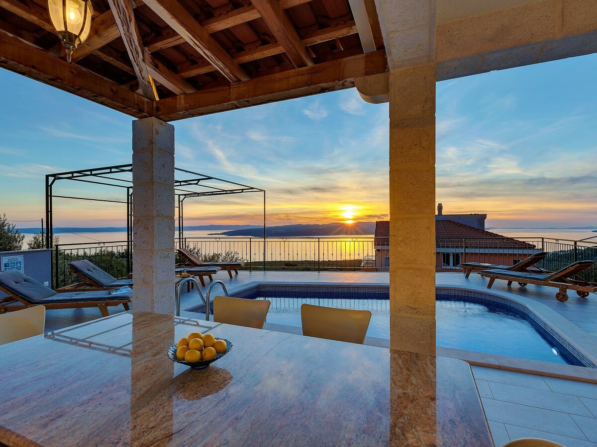 Villa Villa Magico with pool and sea view