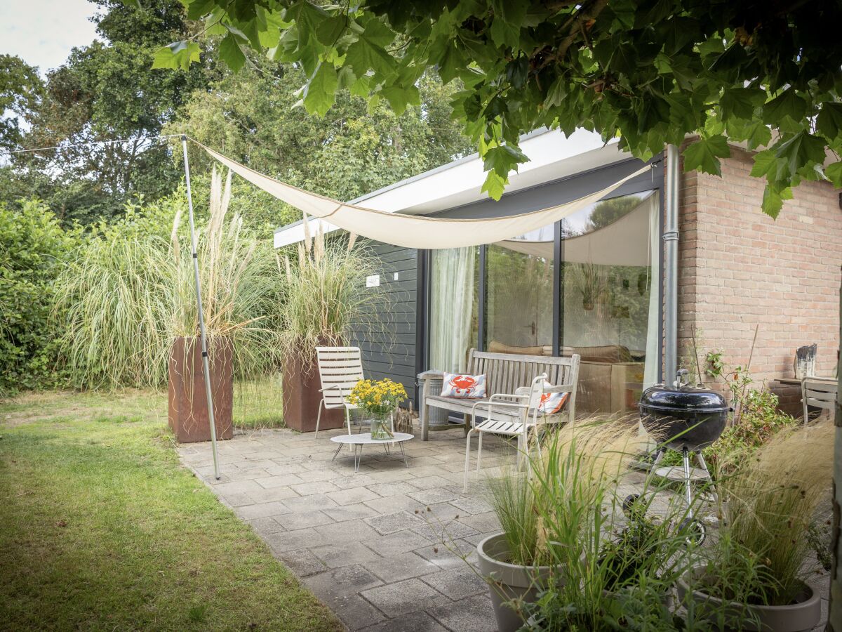 Holiday house de Zuidhoek 2 "De Krab" - Outdoor photo 2