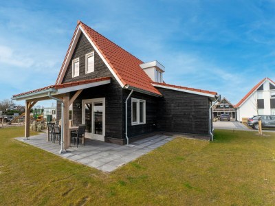 Holiday house House near Scherpenisse Beach with Garden in Sint-Maartensdijk - Holiday house