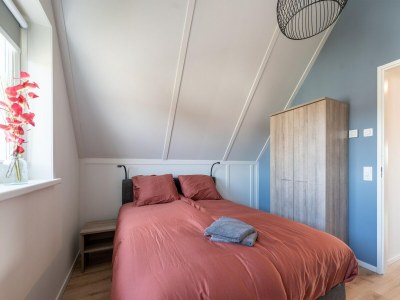 Holiday house House near Scherpenisse Beach with Garden - Features photo 24