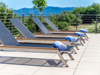 Villa Villa DVO - Outdoor photo 7