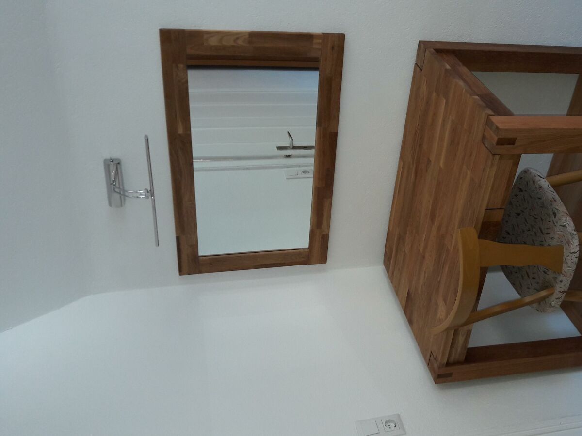 Apartment Dachgeschoß-Appartement/Fewo, Dusche, WC - Outdoor photo 4