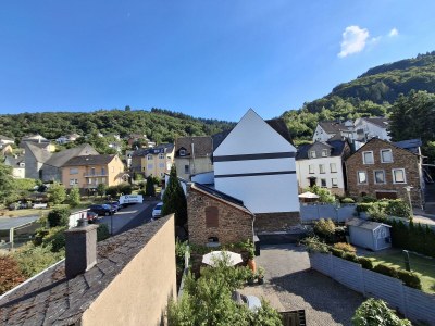Apartment Dachgeschoß-Appartement/Fewo, Dusche, WC - Outdoor photo 19