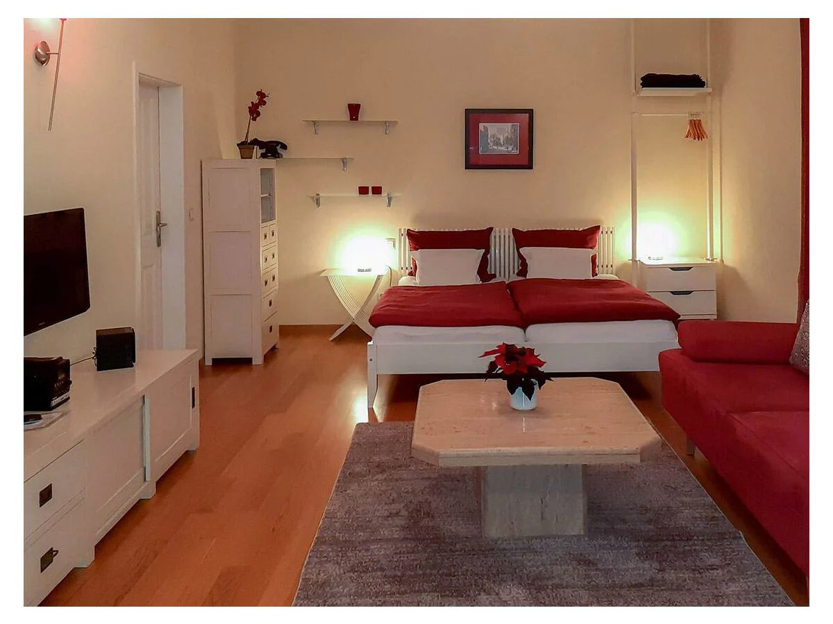 Apartment Appartement/Fewo, Dusche, WC, Wohn-/Schlafraum - Features photo 2