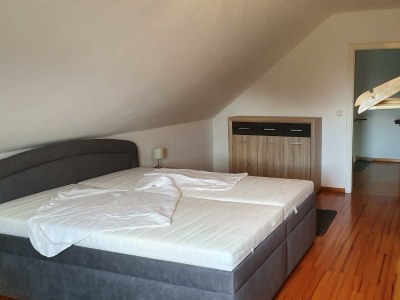 Apartment Appartement/Fewo, Dusche und Bad, WC, 3 Schlafräum - Outdoor photo 6