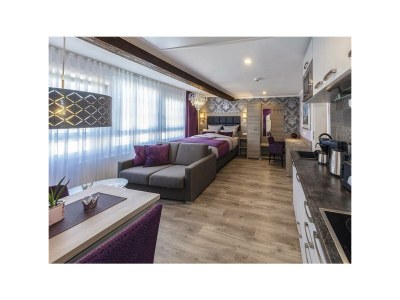 Apartment Queensize-Apartment - Outdoor photo 5