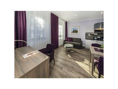 Apartment Queensize-Apartment - Features photo 10