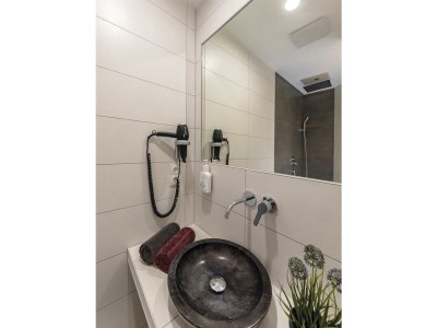 Apartment Queensize-Apartment - Features photo 13