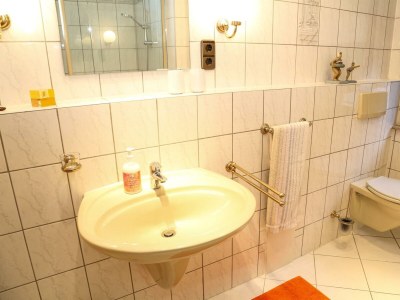 Apartment Ferienwohnung mit Balkon - Features photo 18