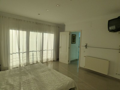 Holiday house Holiday home with pool Paradise 32 - Features photo 25