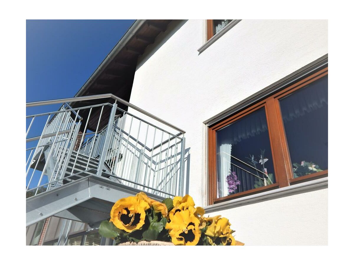 Apartment Ruhige und komfortable Ferienwohnung - Outdoor photo 4