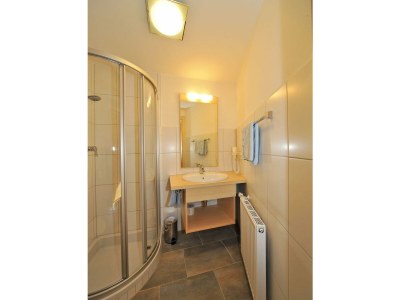 Holiday room Einzelzimmer, Dusche, WC, Balkon - Features photo 39