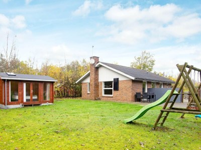 Holiday house 6 person holiday home in Hemmet - Holiday house