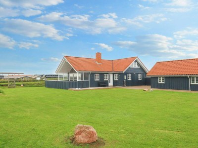 Holiday house 8 person holiday home in Løkken-By Traum - Outdoor photo 10