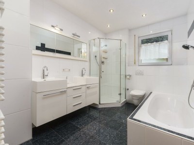 Apartment FeWo 4 Schlafzimmer, grosser Wohn-/Essbereich - Features photo 41