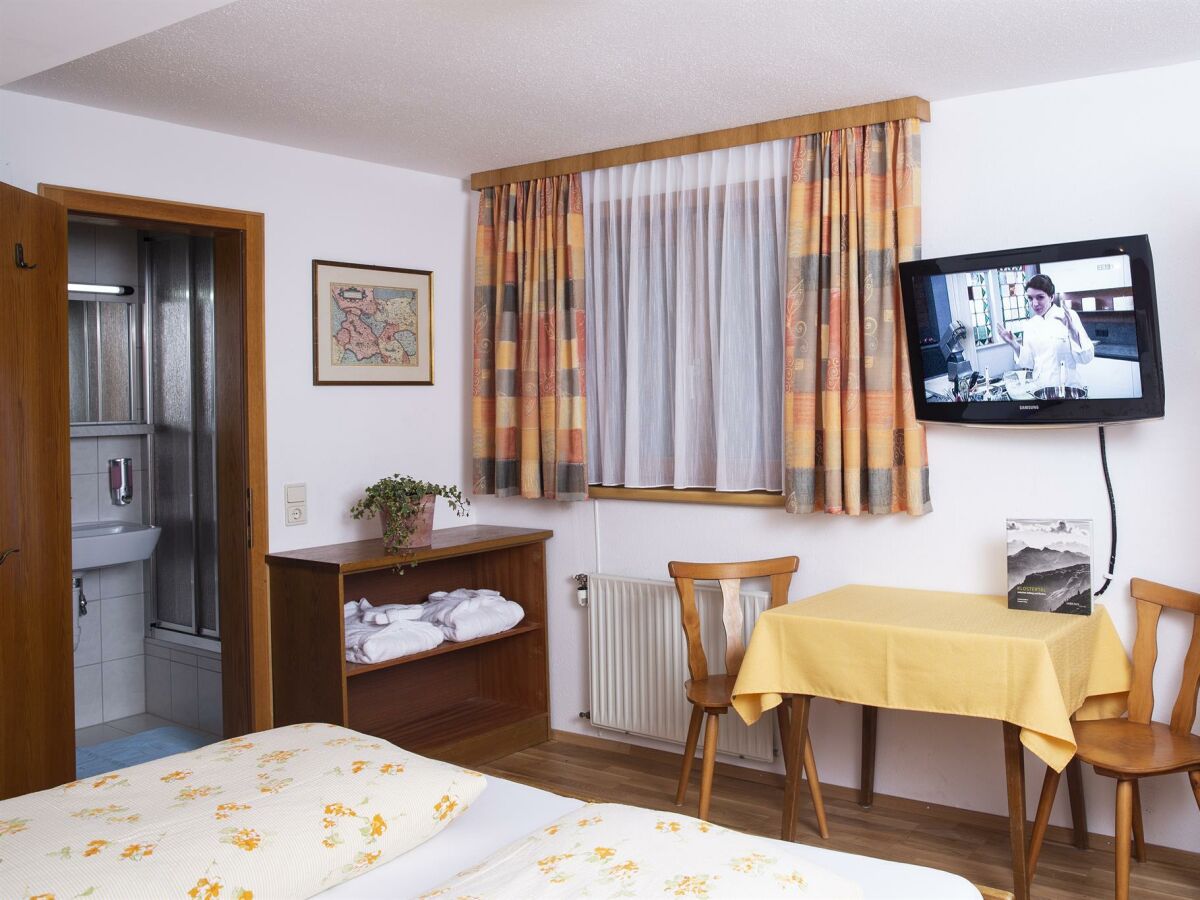 Apartment Top 9 mit 2 Schlafräumen mit Balkon - Outdoor photo 5