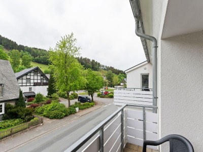 Holiday house Schönes Ferienhaus mit Terrasse in High Sauerland - Holiday house