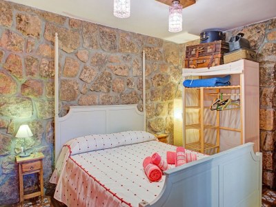 Holiday house Wohnung in Galapagar mit Spa und Bergblick - Features photo 26