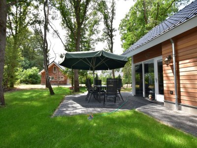 Holiday house Haus in Reutum mit Jacuzzi & Waldblick - Outdoor photo 8