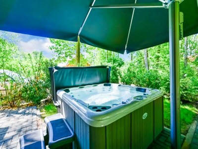 Holiday house Haus in Reutum mit Jacuzzi & Waldblick - Outdoor photo 39