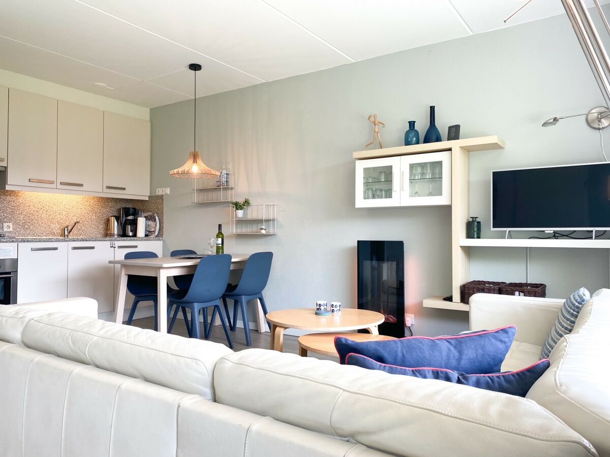 Holiday house WE06 Holiday home with swimming pool and close to the beach