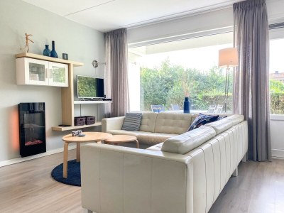 Holiday house WE06 Holiday home with swimming pool and close to the beach - Features photo 4