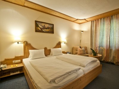 Holiday room Doppelzimmer Nord ohne Balkon / Halbpension - Features photo 27