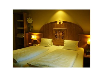 Holiday room Kleines Appartement / Halbpension - Features photo 96