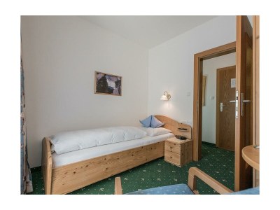 Holiday room Dreibettzimmer, Bad, WC, gartenseitig - Outdoor photo 65