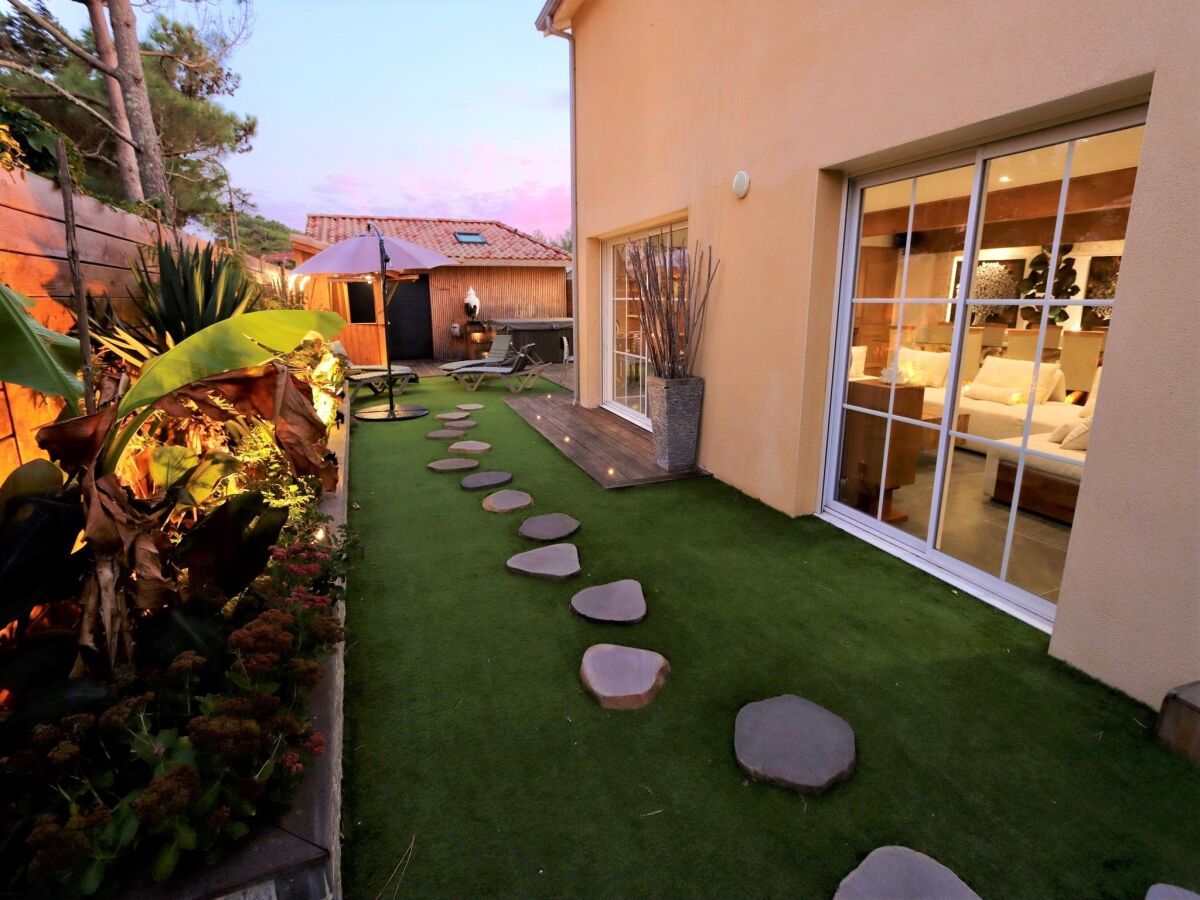 Villa Luxuriöse Villa mit privatem Spa in Strandnähe - Outdoor photo 2