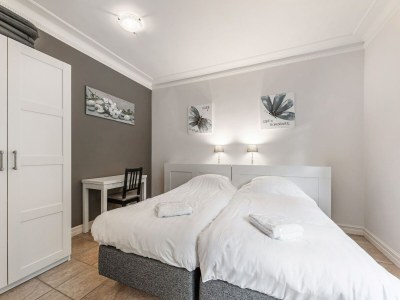 Apartment Beautiful apartment in Sint Maartensbrug - Features photo 12