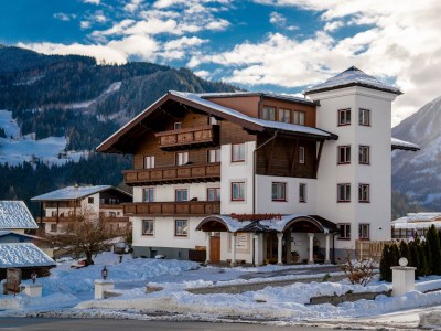 Apartment Apartment C /4 Raum/3x Dusche, WC bis 9 Personen in Schladming-Rohrmoos - Apartment