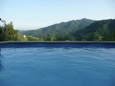 Holiday house Ferienhaus in Lucca mit Pool und Talblick - Outdoor photo 6
