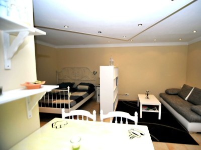 Apartment Appartement/Fewo, Dusche, WC, 2 Schlafräume - Outdoor photo 6