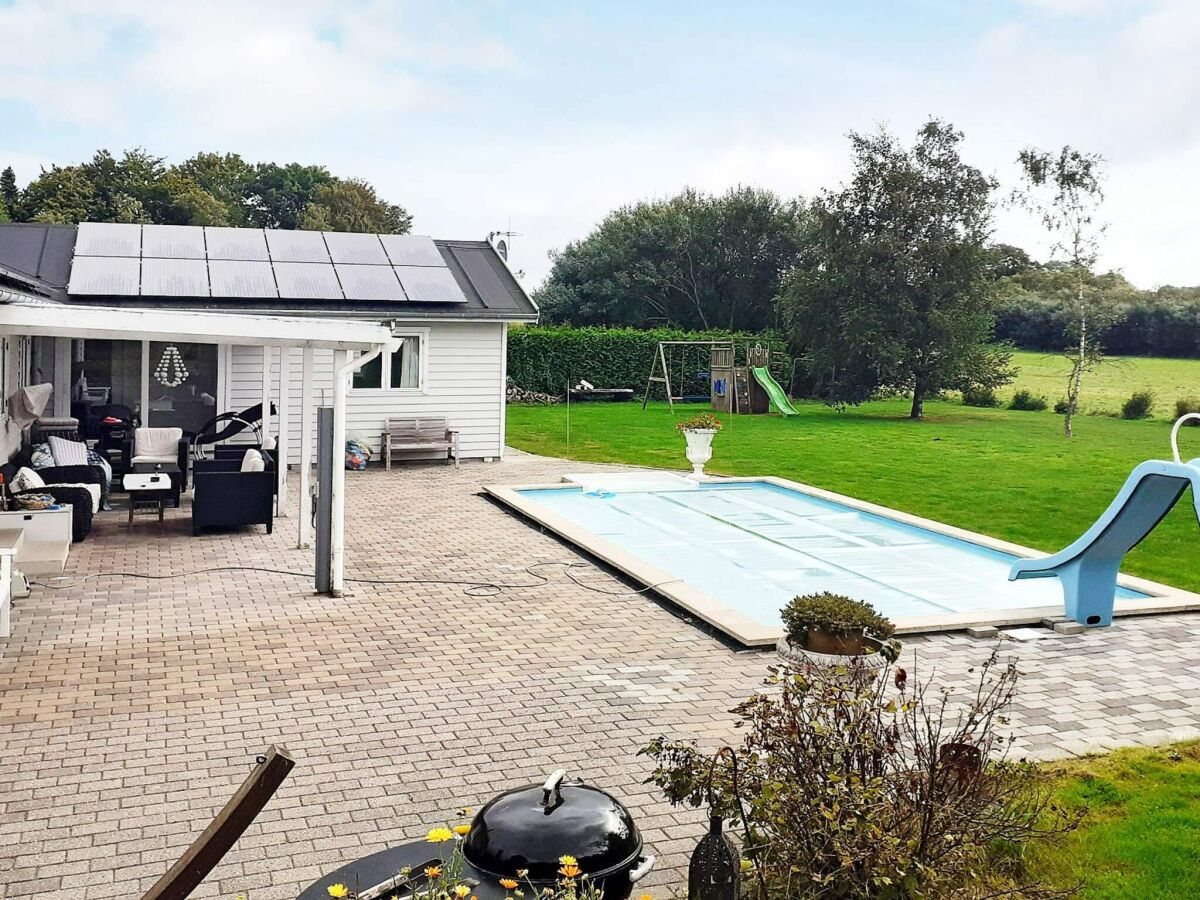 Holiday house 10-Personen-Haus in Rødvig Stevns - Outdoor photo 4