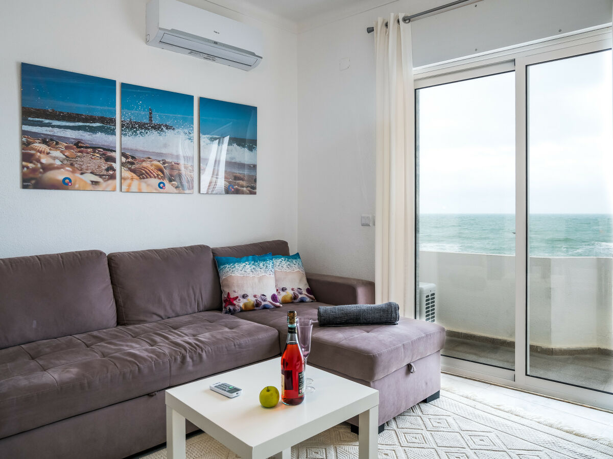 Apartment T2 Avenida 1º VISTA MAR 5* A/C WI-FI 6 PESSOAS - Features photo 4