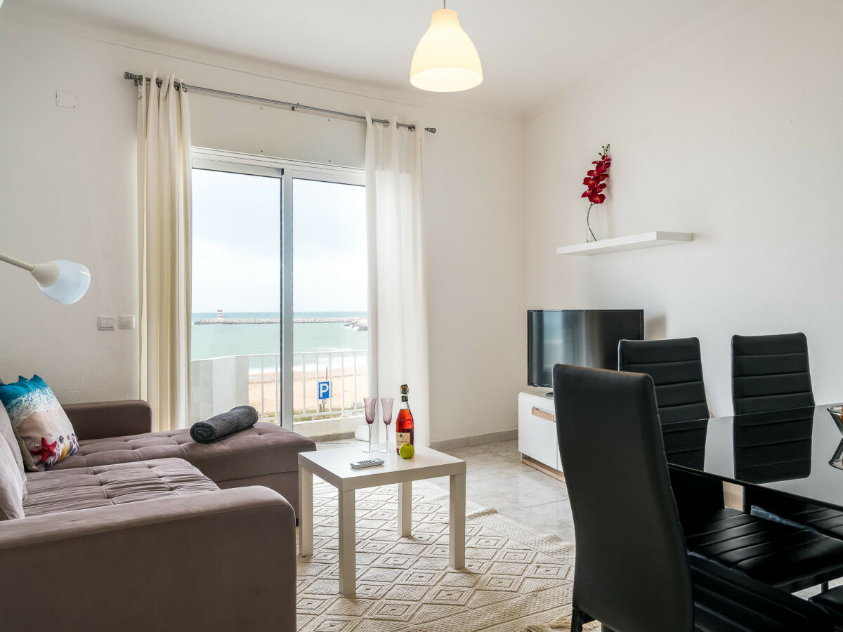 Apartment T2 Avenida 1º VISTA MAR 5* A/C WI-FI 6 PESSOAS - Features photo 5