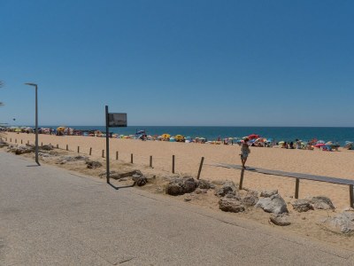 Apartment T2 Avenida 1º VISTA MAR 5* A/C WI-FI 6 PESSOAS - Environment photo 22